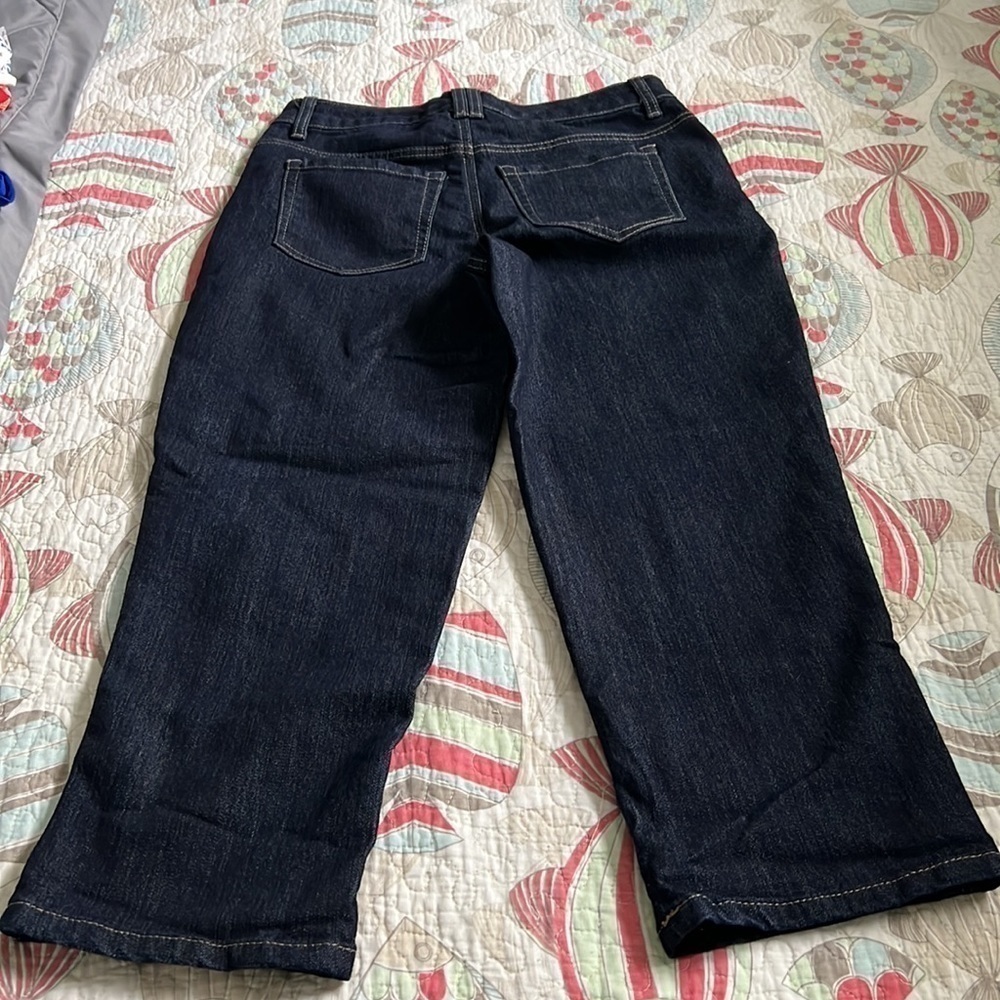 Style & Co. Denim, Dark Blue, Capri Jeans Size 4 NWOT - Picture 6 of 13
